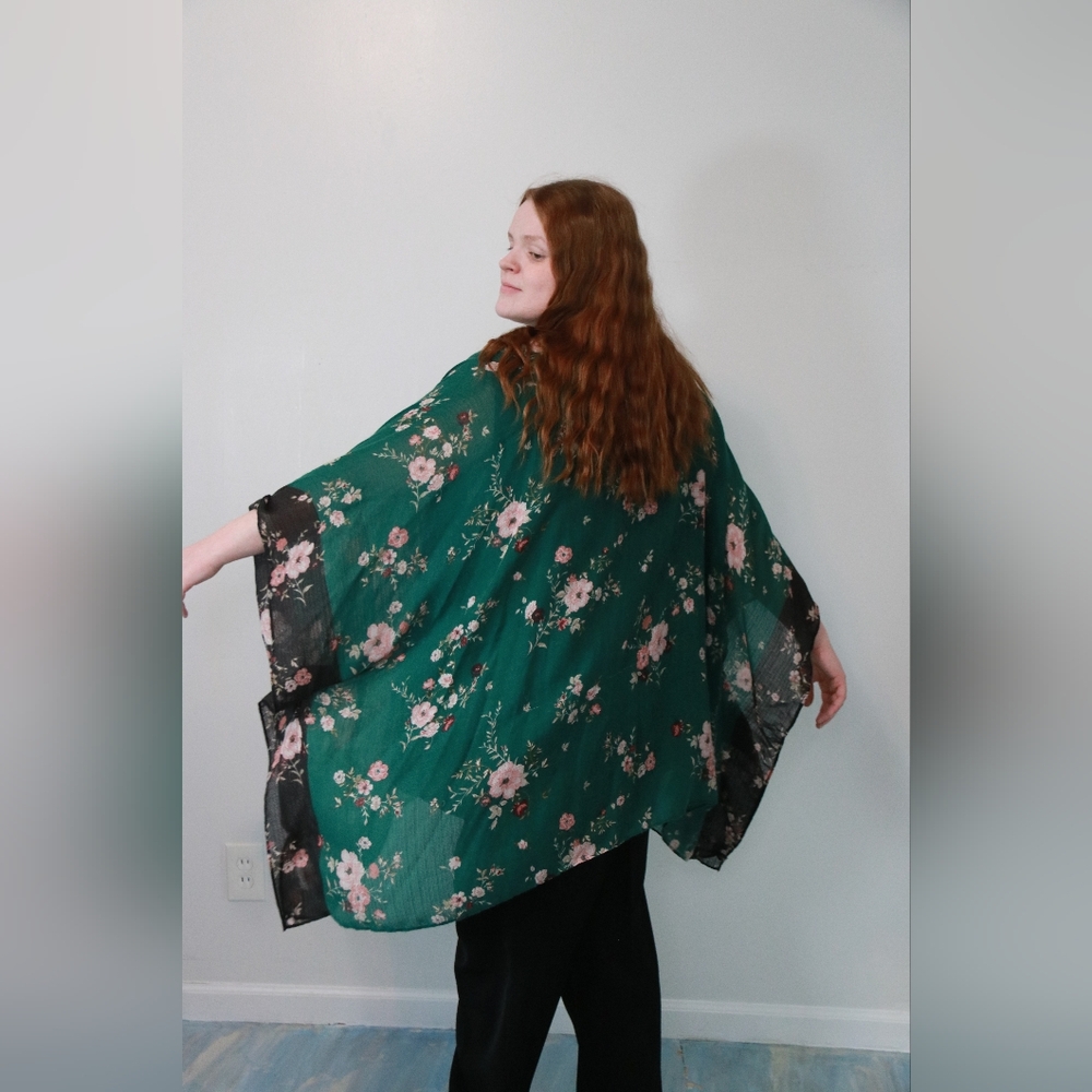 Floral Green Kimono Wrap